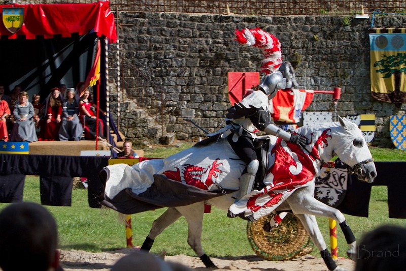 2014-08-16-Festival-Médiéval-au-Castrum-de-Pommyers-163.jpg